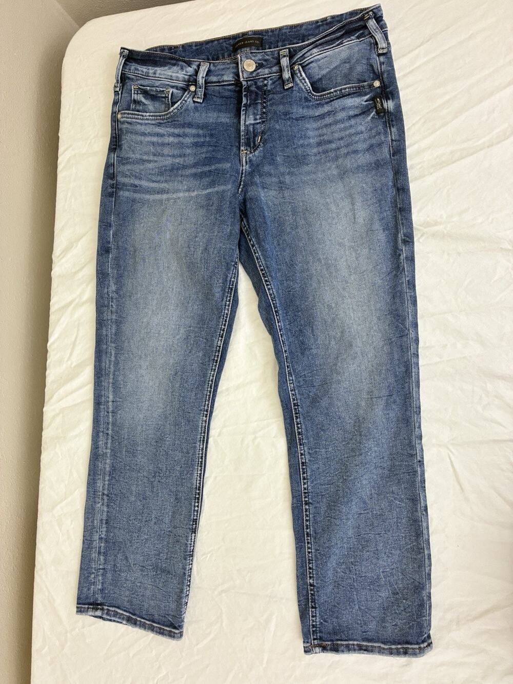 Silver Jeans Britt Capri Women's Sz 32 Med Wash Stretch Blue Denim